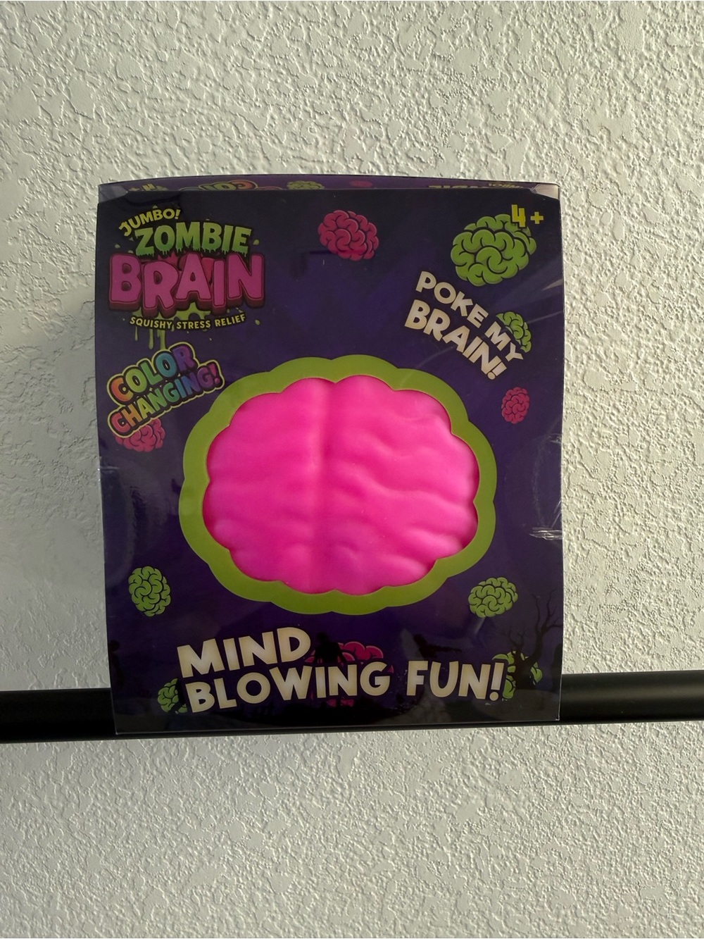 Color-Changing Zombie Brain squishy toy Pink